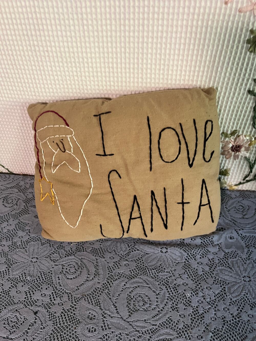 Primitive Handmade "I Love Santa" Pillow Tuck Hand Stitched Santa Christmas